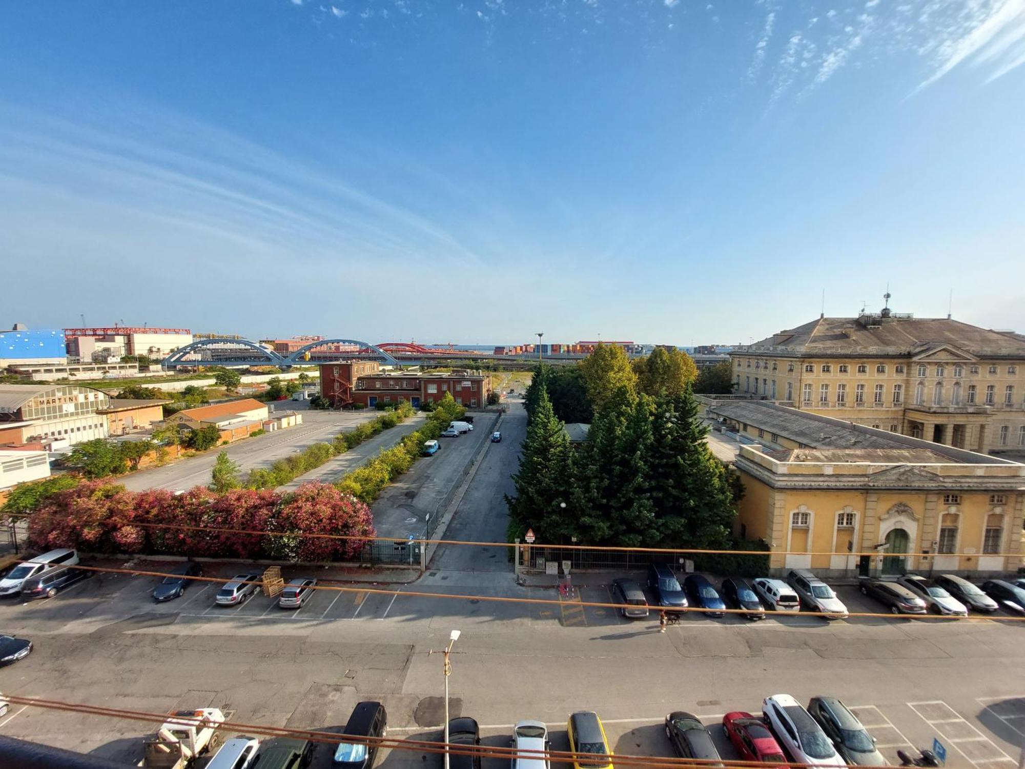 Casa Vittoria By Holiday World Генуя Экстерьер фото