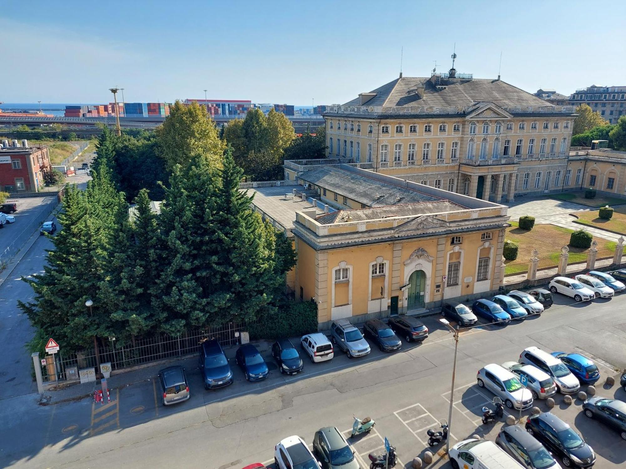 Casa Vittoria By Holiday World Генуя Экстерьер фото